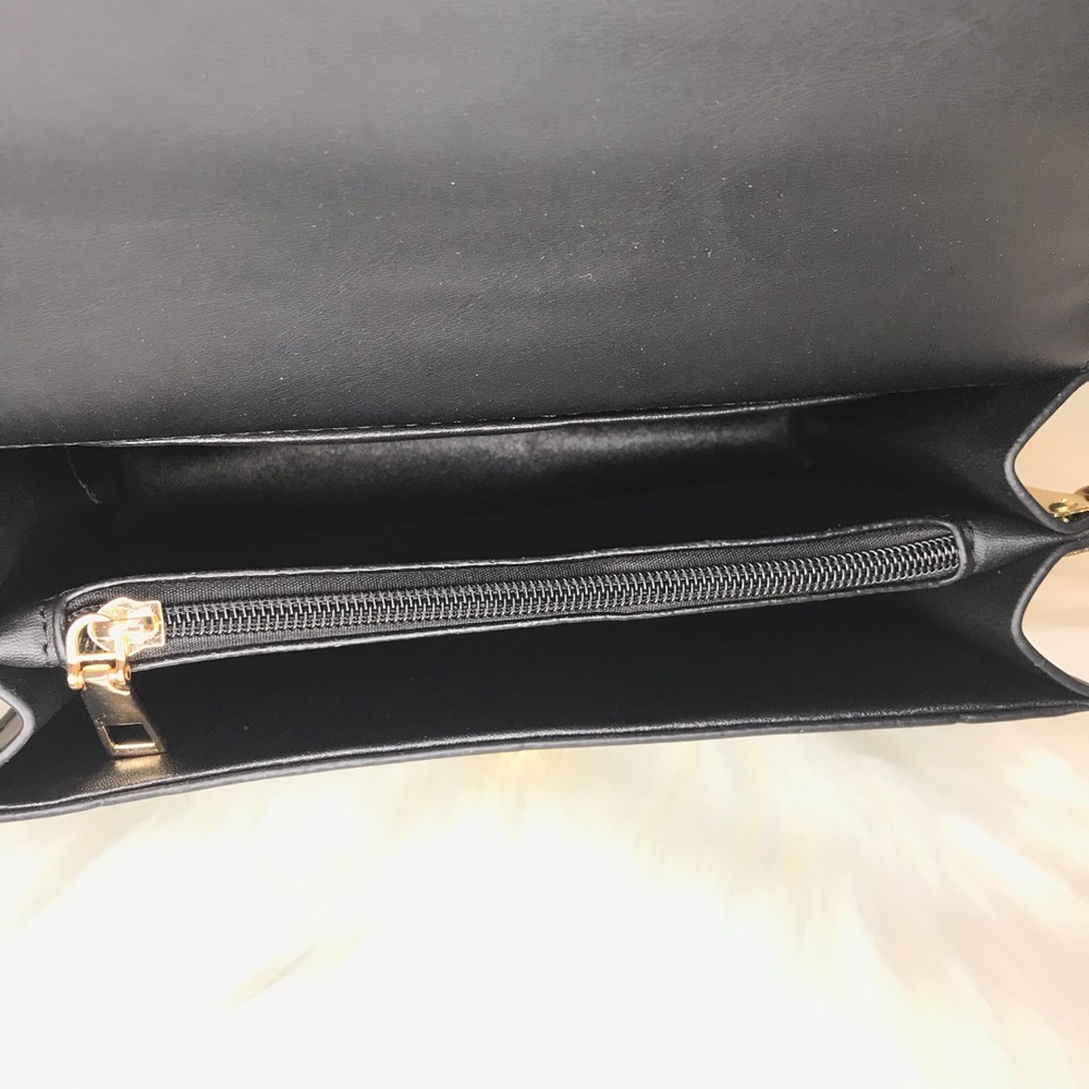 “Shadow” Purse - Picture 4 of 4